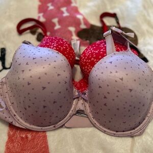 2 NWT VS Bras 34D